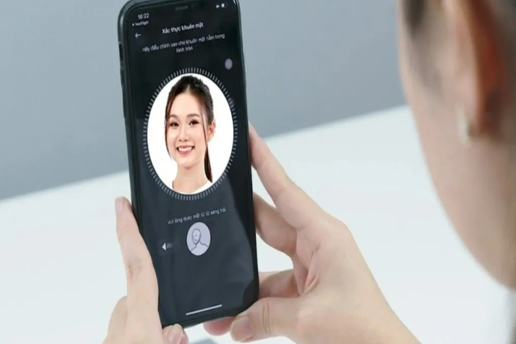 Cảnh b&aacute;o c&ocirc;ng cụ bẻ kh&oacute;a sinh trắc học tr&agrave;n lan, x&aacute;c thực khu&ocirc;n mặt kh&ocirc;ng c&ograve;n &ldquo;bất khả x&acirc;m phạm&rdquo;- Ảnh 1.