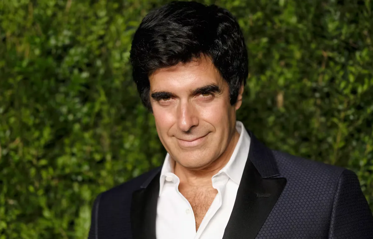 Hồ sơ Epstein h&eacute; lộ quan hệ phức tạp giữa tỷ ph&uacute; ấu d&acirc;m với ảo thuật gia David Copperfield- Ảnh 2.