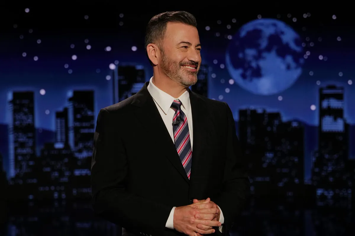 Tranh c&atilde;i quanh ph&aacute;t ng&ocirc;n của MC Jimmy Kimmel về Đệ nhất phu nh&acirc;n Melania Trump - Ảnh 1.