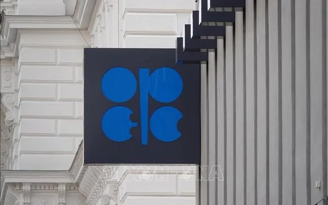 Biểu tượng OPEC tại trụ sở ở Vienna, Áo. Ảnh: THX/TTXVN