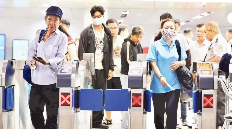 Th&uacute;c đẩy tăng trưởng bền vững từ m&ocirc; h&igrave;nh kinh tế cuối tuần- Ảnh 1.
