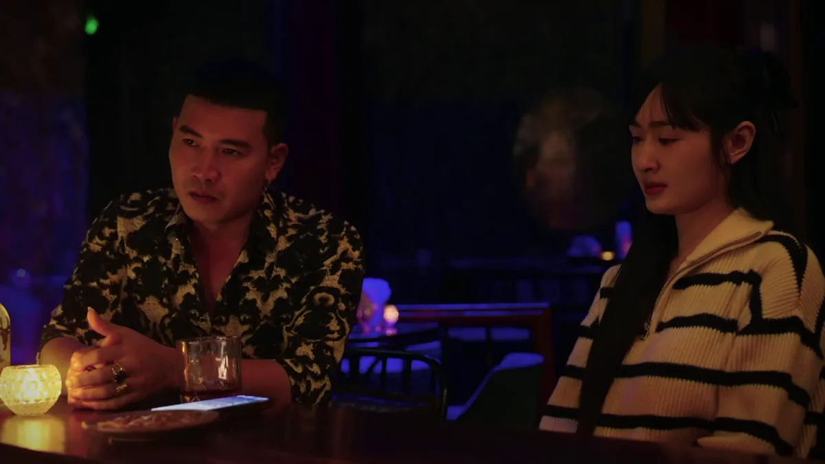 Bước ch&acirc;n v&agrave;o đời - Tập 29: Bị Dũng lừa thảm hại, Trang lại đ&aacute;nh t&igrave;nh địch vỡ đầu - Ảnh 9.