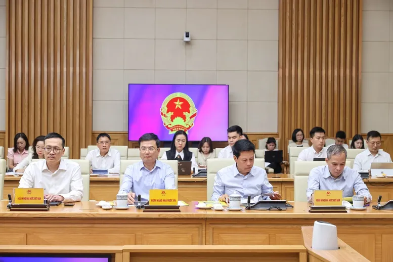 Thủ tướng Ch&iacute;nh phủ chỉ đạo Ng&acirc;n h&agrave;ng Nh&agrave; nước n&acirc;ng cao chất lượng hoạt động hệ thống ng&acirc;n h&agrave;ng, giữ vững ổn định vĩ m&ocirc;- Ảnh 4.