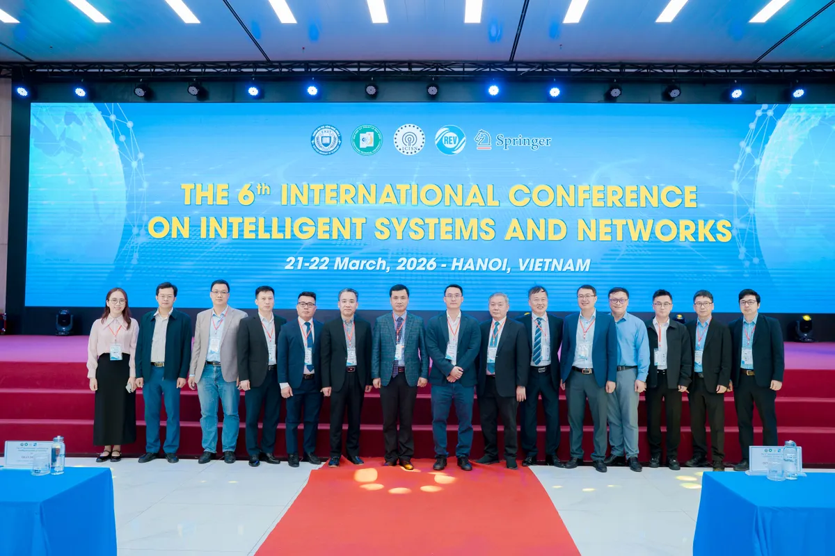 Hơn 250 b&agrave;i b&aacute;o từ 13 quốc gia tại hội thảo khoa học quốc tế ICISN 2026 do Đại học C&ocirc;ng nghệ Đ&ocirc;ng &Aacute; tổ chức- Ảnh 4.