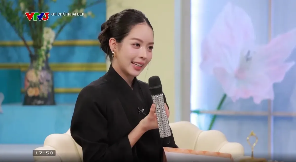 Hoa hậu Thanh Thủy: Đằng sau vương miện l&agrave; tuổi thơ kỷ luật th&eacute;p - Ảnh 2.