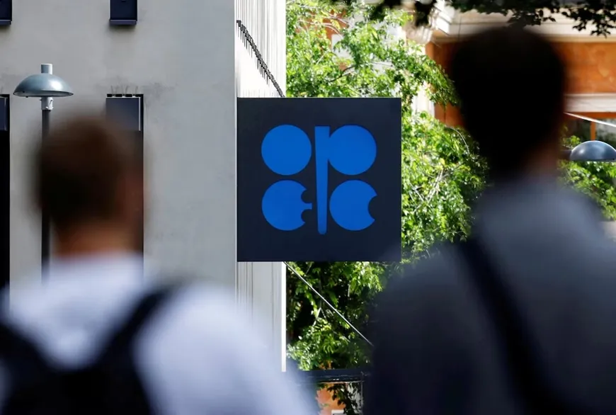 Gi&aacute; xăng dầu h&ocirc;m nay (29-4): Gi&aacute; dầu WTI tiến s&aacute;t mốc 100 USD/th&ugrave;ng
- Ảnh 1.