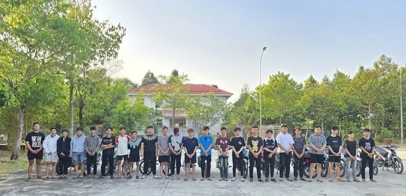 T&acirc;y Ninh: Khởi tố 24 đối tượng g&acirc;y rối trật tự c&ocirc;ng cộng - Ảnh 1.