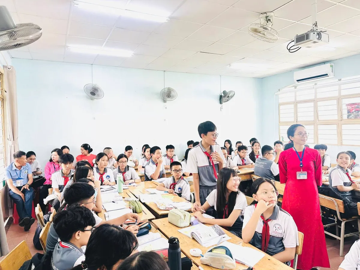 Chỉ ti&ecirc;u tuyển sinh v&agrave; loạt th&ocirc;ng tin th&iacute; sinh thi v&agrave;o lớp 10 c&ocirc;ng lập cần lưu &yacute; - Ảnh 6.