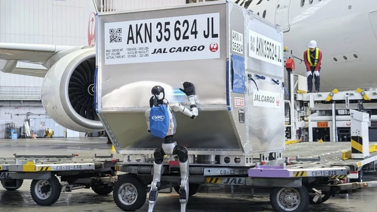 Thử nghiệm robot h&igrave;nh người tại s&acirc;n bay Haneda để hỗ trợ xử l&yacute; h&agrave;nh l&yacute;, giảm &aacute;p lực thiếu nh&acirc;n lực- Ảnh 1.
