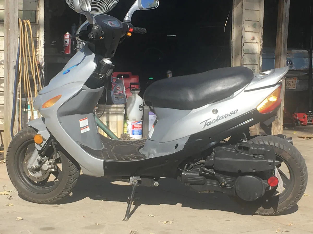 Rủi ro kh&ocirc;n lường khi độ xe m&aacute;y 50cc th&agrave;nh &ldquo;qu&aacute;i xế&rdquo; hơn 150cc- Ảnh 1.
