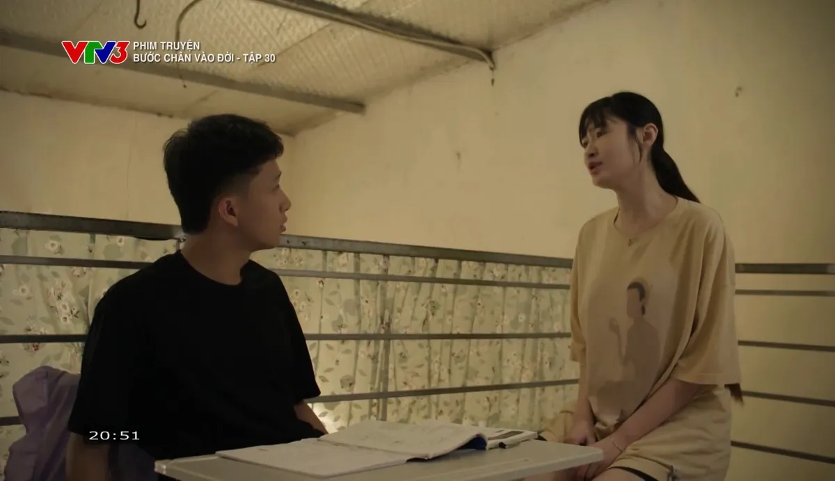 Bước ch&acirc;n v&agrave;o đời - Tập 30: Thương tất tả chạy vạy gom tiền lo cho em, Trang bị đ&agrave;n em Hưng sỉ nhục- Ảnh 22.