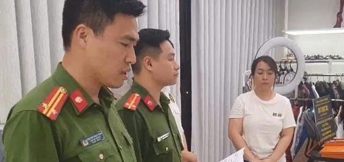 Truy tố chủ shop h&agrave;ng hiệu online doanh thu gần 835 tỷ đồng v&igrave; trốn thuế hơn 12 tỷ đồng- Ảnh 1.