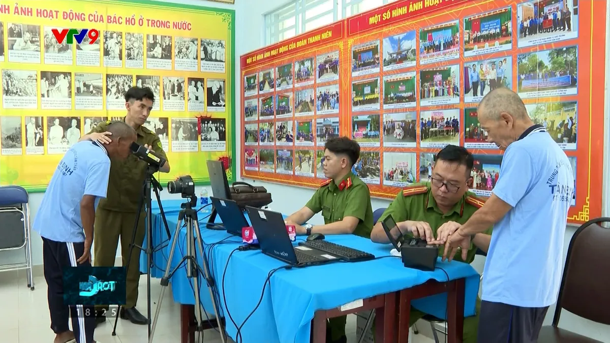 TP. Hồ Chí Minh đẩy mạnh cấp căn cước cho người yếu thế