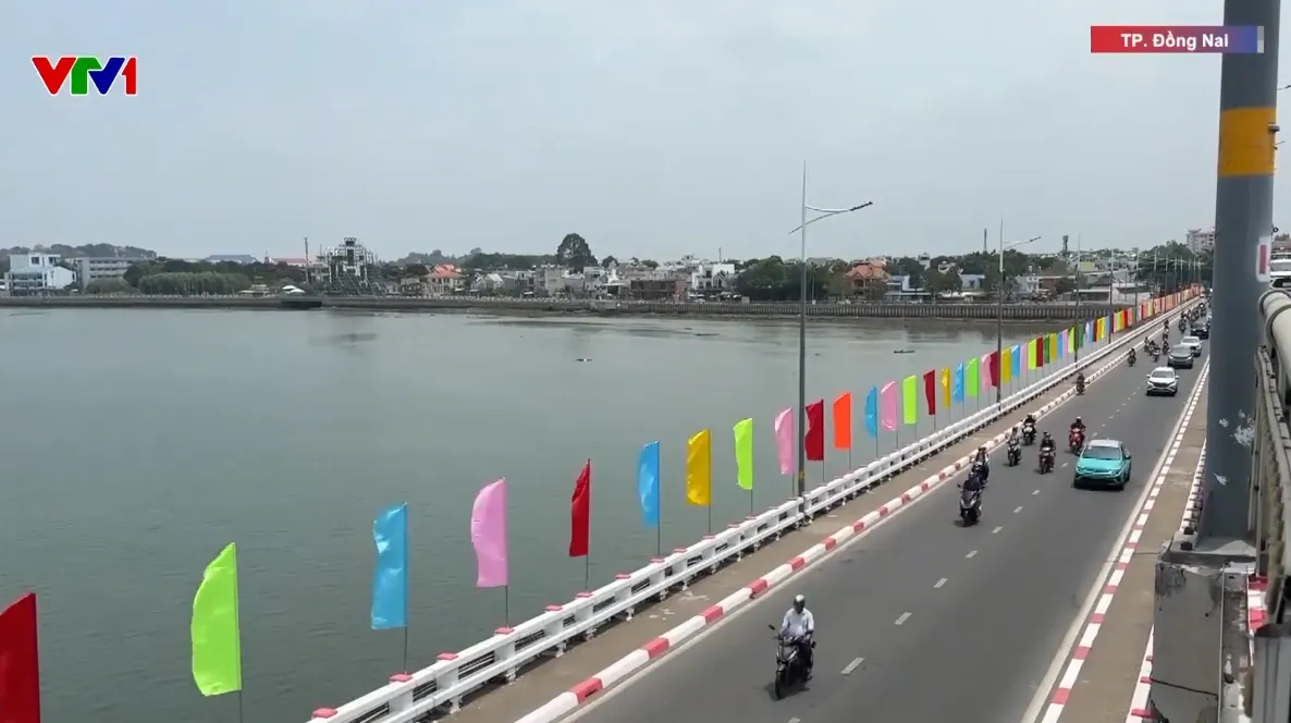 Đồng Nai l&ecirc;n th&agrave;nh phố, người d&acirc;n kỳ vọng đổi thay - Ảnh 1.
