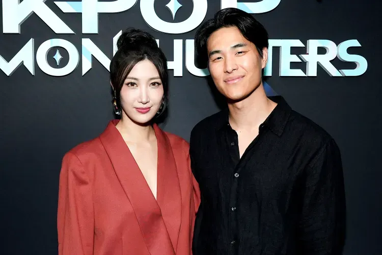 Sao phim KPop Demon Hunters trải l&ograve;ng khi l&agrave; một trong Những người phụ nữ đẹp nhất thế giới năm 2026 - Ảnh 4.