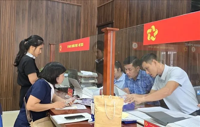 Khẩn trương triển khai c&aacute;c Nghị quyết cắt giảm, đơn giản h&oacute;a thủ tục h&agrave;nh ch&iacute;nh, điều kiện kinh doanh- Ảnh 1.