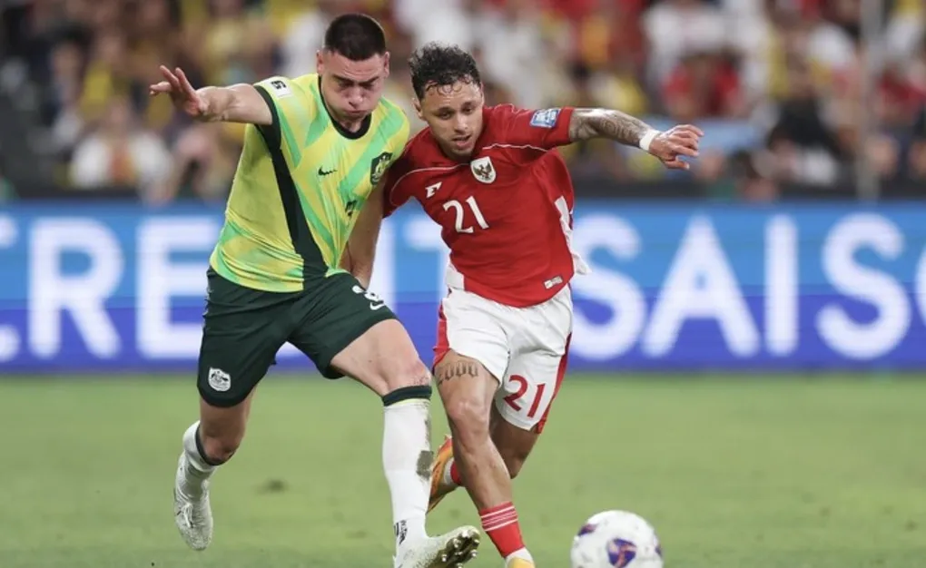 Nguy cơ Eredivisie phải đ&aacute; lại h&agrave;ng trăm trận v&igrave; tranh chấp quốc tịch cầu thủ- Ảnh 1.