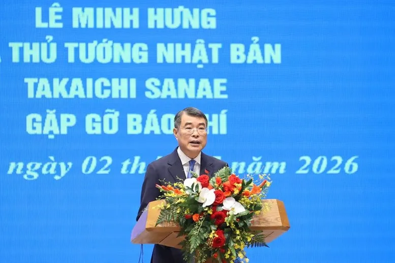 Thủ tướng Nhật Bản: Việt Nam ph&aacute;t triển ấn tượng "như rồng bay l&ecirc;n"- Ảnh 2.