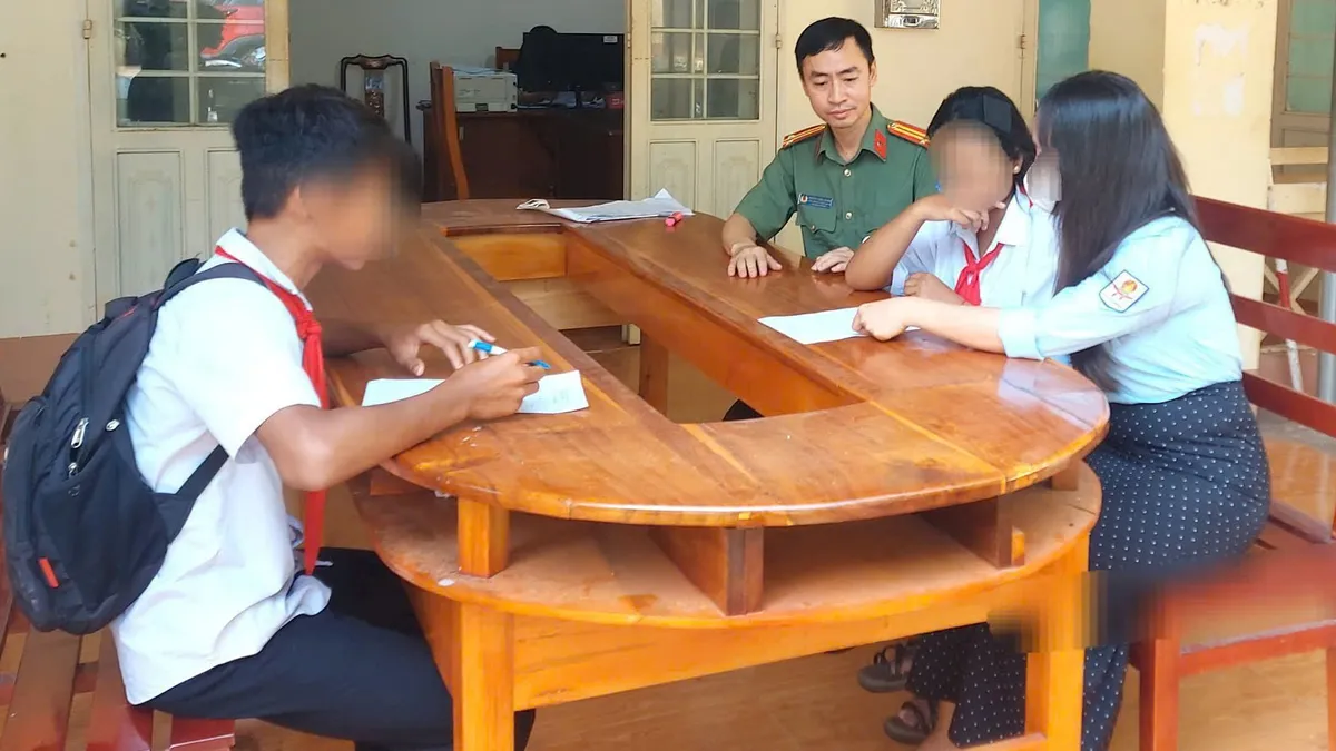 Học sinh d&ugrave;ng AI tạo ảnh nhạy cảm giả: Cảnh b&aacute;o mới về an to&agrave;n số trong trường học- Ảnh 2.