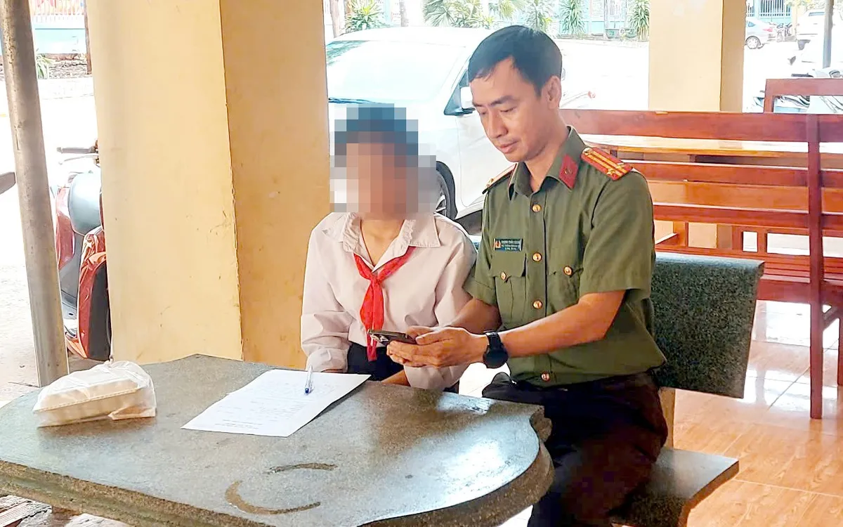 Tạo ảnh nhạy cảm giả từ AI: Nguy cơ trong học đường - Ảnh 1.
