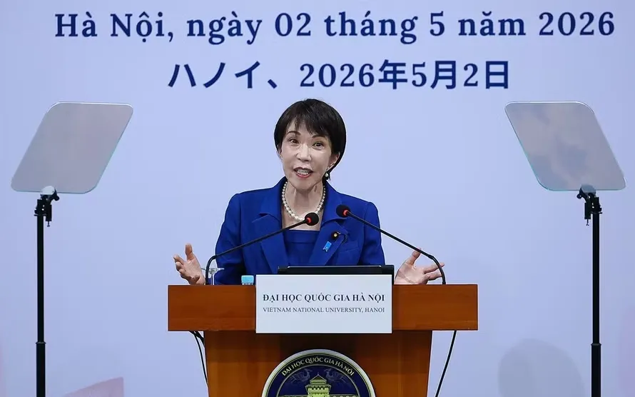 Thủ tướng Nhật Bản Takaichi Sanae phát biểu chính sách tại Đại học Quốc gia Hà Nội. Ảnh: TTXVN