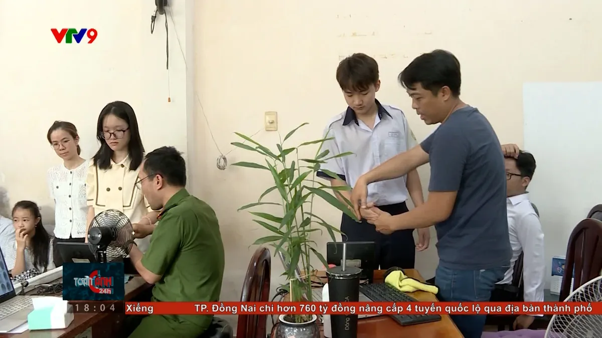 Cấp CCCD xuyên lễ giúp học sinh kịp kỳ thi