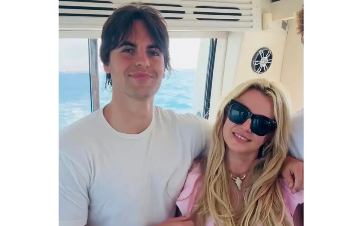 Britney và con trai trong một bức ảnh được cô cập nhật trên mạng xã hội Instagram. 