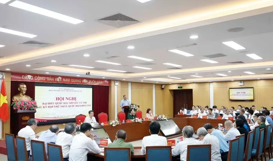 Tổng B&iacute; thư, Chủ tịch nước T&ocirc; L&acirc;m: Ch&iacute;nh quyền cơ sở kh&ocirc;ng được &ldquo;ng&acirc;m hồ sơ&rdquo;, kh&ocirc;ng để nợ d&acirc;n thủ tục h&agrave;nh ch&iacute;nh- Ảnh 1.