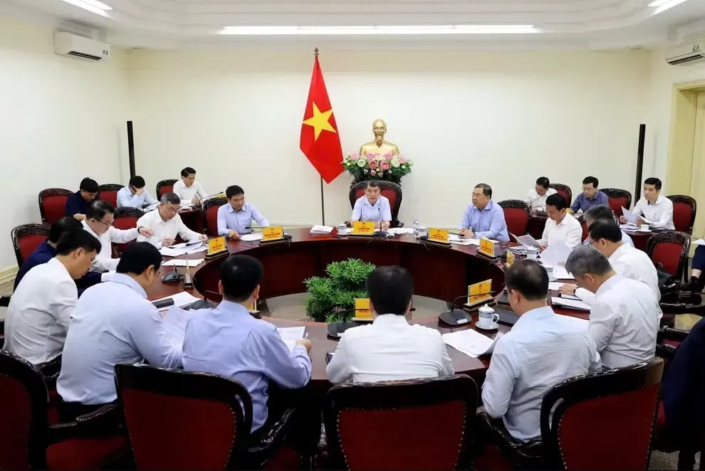 Thủ tướng L&ecirc; Minh Hưng: Bắt buộc ho&agrave;n th&agrave;nh s&acirc;n bay Long Th&agrave;nh trong năm 2026, kh&ocirc;ng để dự &aacute;n đ&igrave;nh trệ- Ảnh 1.