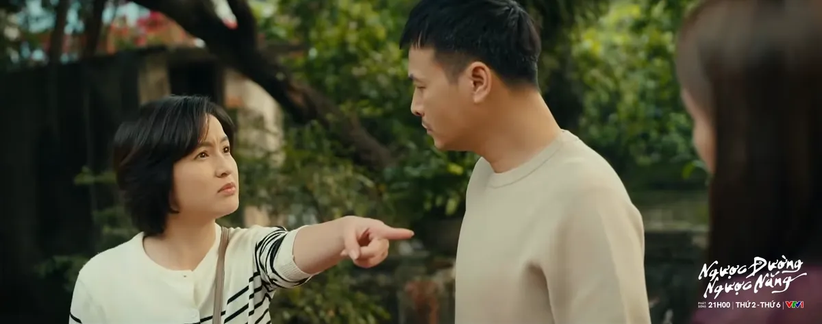 Ngược đường ngược nắng - Tập 21: B&agrave; Diện cố t&igrave;nh gạt gia đ&igrave;nh Mai khỏi danh s&aacute;ch l&agrave;m du lịch l&agrave;ng nghề - Ảnh 3.