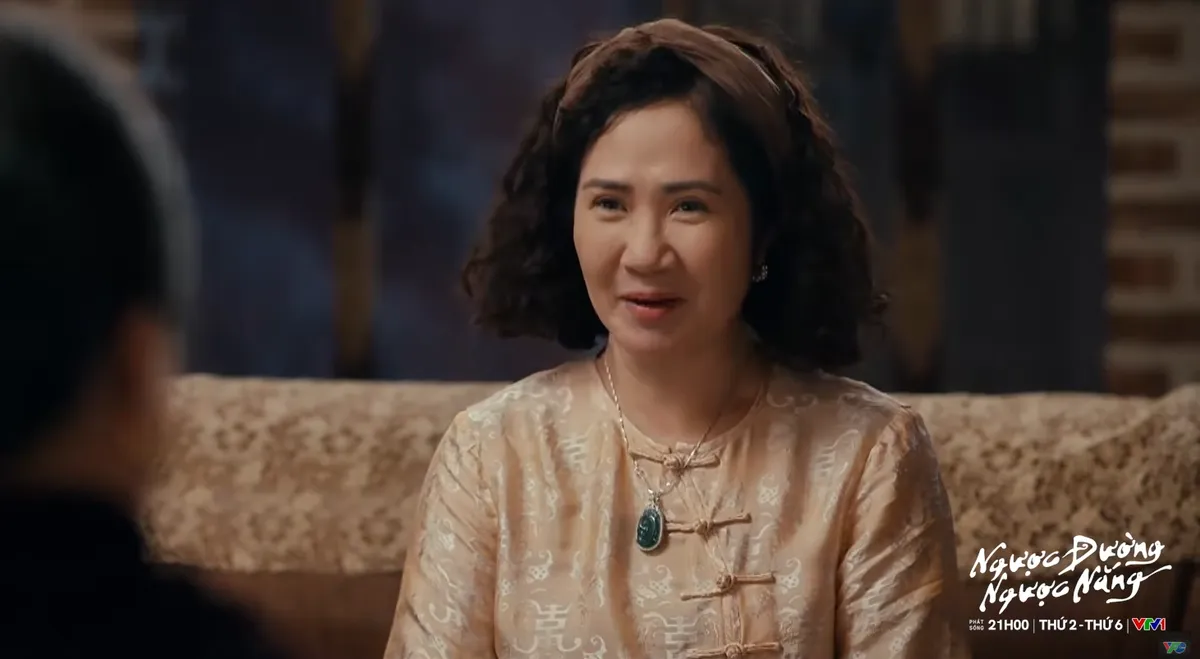 Ngược đường ngược nắng - Tập 21: B&agrave; Diện cố t&igrave;nh gạt gia đ&igrave;nh Mai khỏi danh s&aacute;ch l&agrave;m du lịch l&agrave;ng nghề - Ảnh 7.