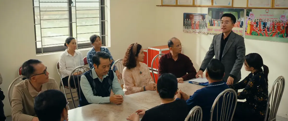 Ngược đường ngược nắng - Tập 21: Bà Diện gạch tên Mai khỏi dự án du lịch, Quỳnh xách vali về làm loạn nhà chồng cũ - Ảnh 3.