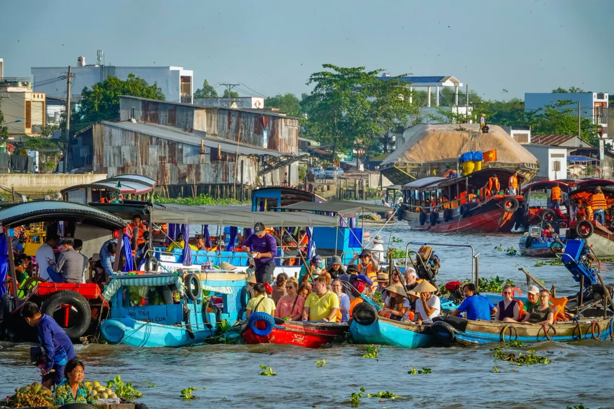 Chợ nổi C&aacute;i Răng: N&eacute;t sinh hoạt đặc trưng s&ocirc;ng nước miền T&acirc;y m&ugrave;a tr&aacute;i ch&iacute;- Ảnh 2.
