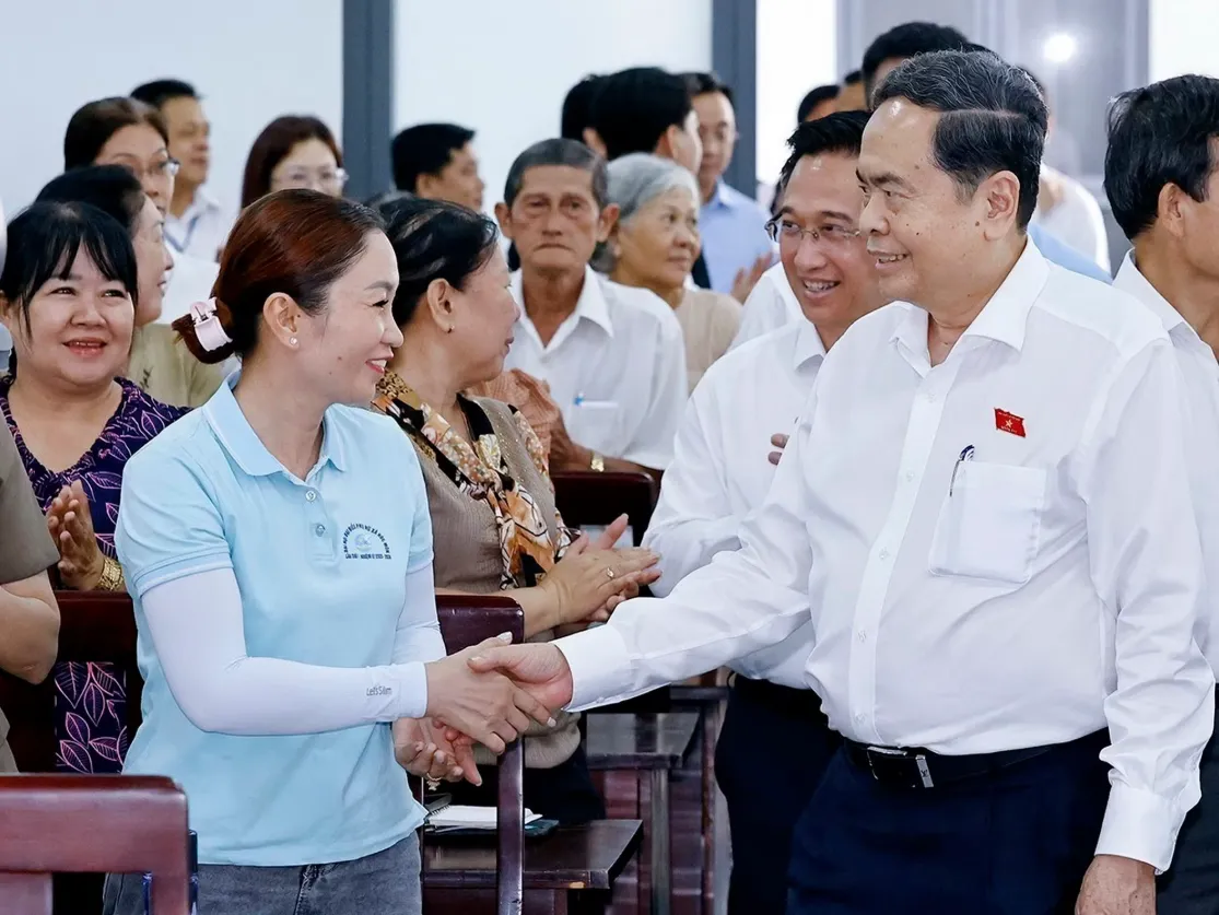Chủ tịch Quốc hội Trần Thanh Mẫn: Sửa đổi toàn diện Luật Đất đai trong thời gian tới- Ảnh 2. Chủ tịch Quốc hội Trần Thanh Mẫn: Sửa đổi toàn diện Luật Đất đai trong thời gian tới- Ảnh 2.