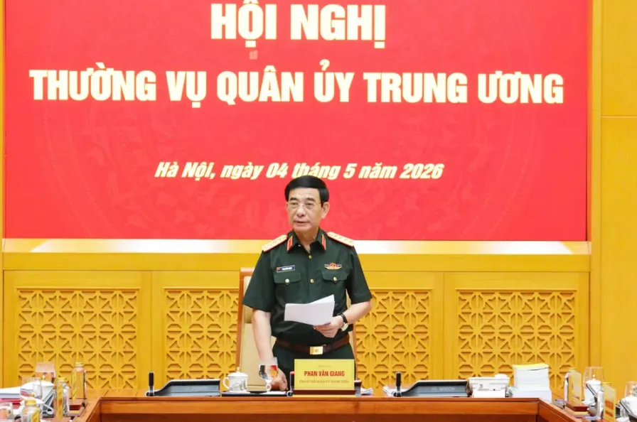 Xác định lộ trình thành lập các tập đoàn kinh tế quốc phòng - Ảnh 2.