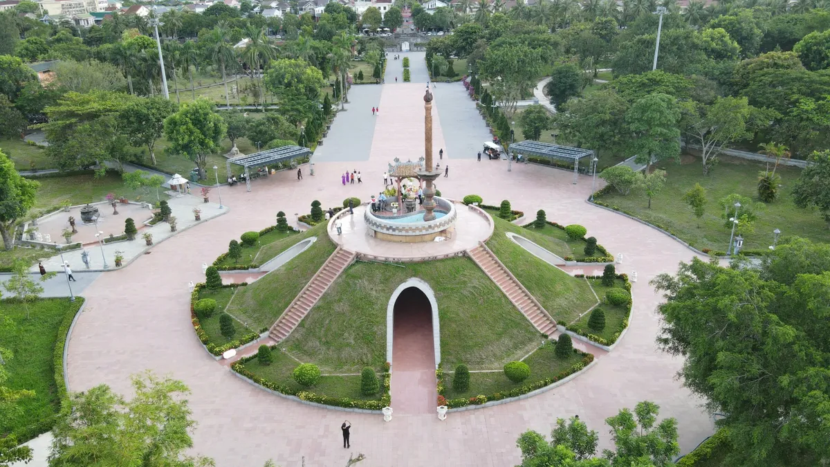Du lịch về nguồn Quảng Trị - Đ&aacute;nh thức k&yacute; ức, lan tỏa gi&aacute; trị lịch sử  - Ảnh 2.