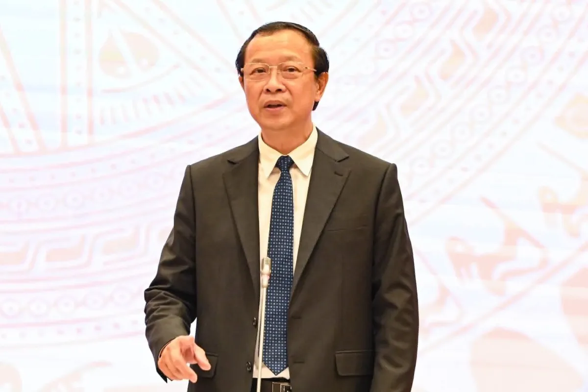 Bộ GD&ĐT thông tin về bộ sách khoa dùng chung từ năm học 2026-2027 - Ảnh 1.