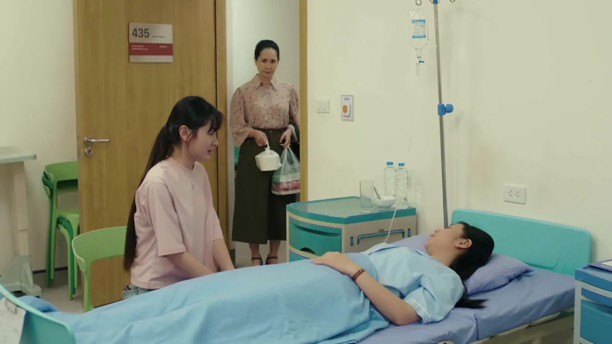 Bước ch&acirc;n v&agrave;o đời - Tập 31: L&acirc;m lao tới giải cứu Thương khỏi 'hang cọp' - Ảnh 5.