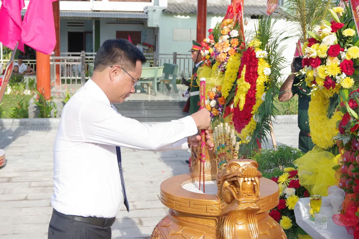 Kh&aacute;nh th&agrave;nh Khu tưởng niệm nơi th&agrave;nh lập Đội du k&iacute;ch Vũ H&ugrave;ng - Ảnh 2.