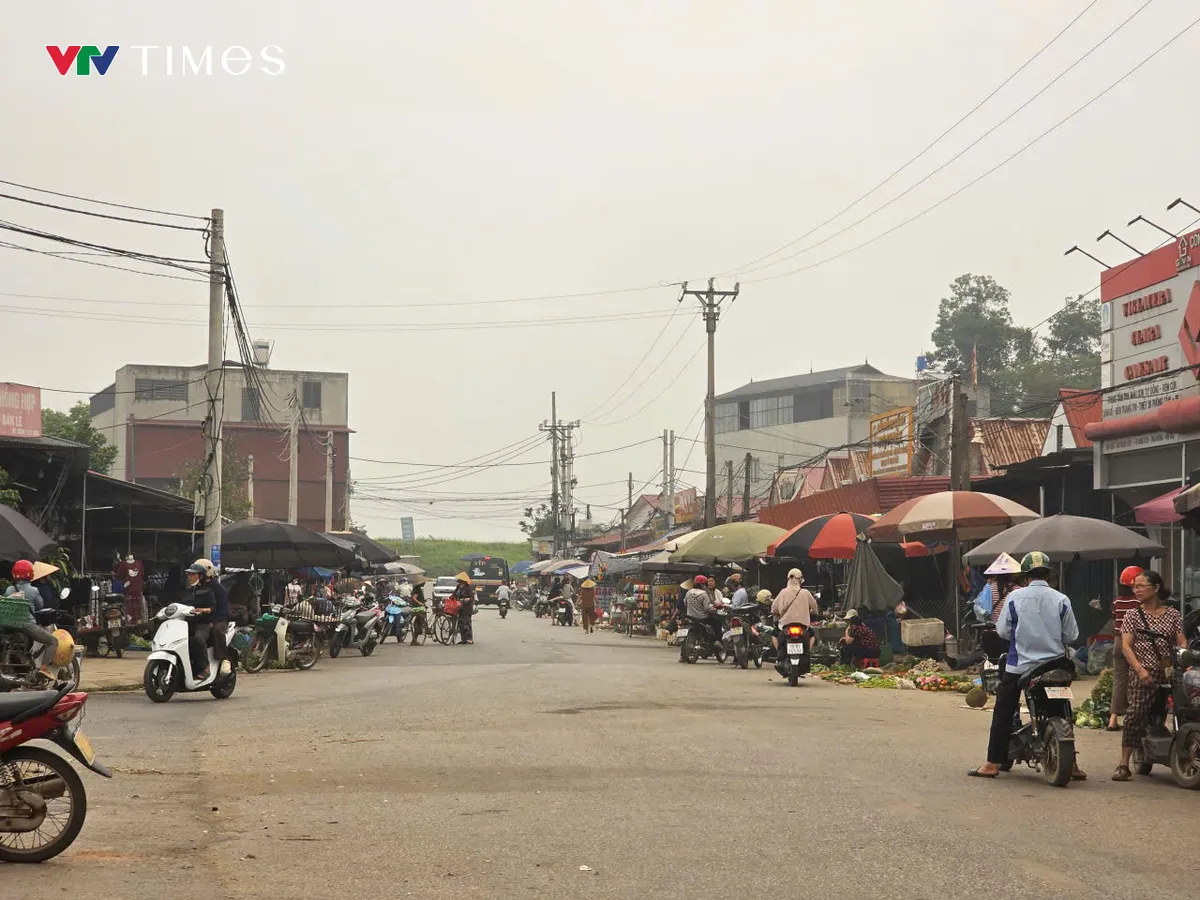 Phú Thọ: Chợ đầu tư tiền tỷ xây dựng gần 20 năm bỏ hoang - Ảnh 7.