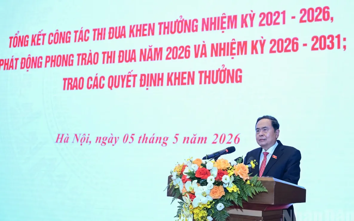 Chủ tịch Quốc hội Trần Thanh Mẫn phát động Phong trào thi đua năm 2026 và nhiệm kỳ 2026-2031. Ảnh: Nhân Dân