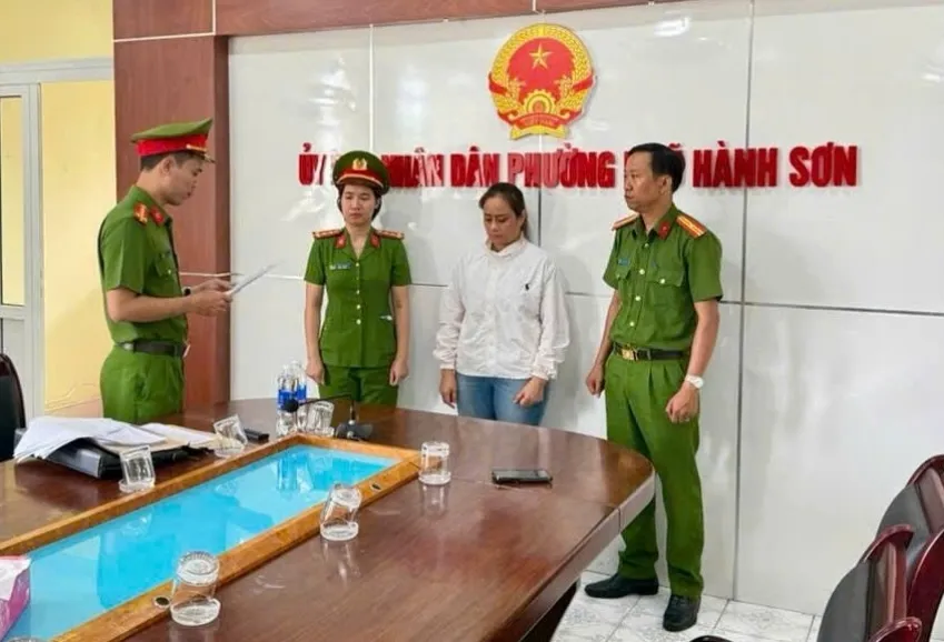 Khởi tố đối tượng sử dụng &ldquo;sổ đỏ&rdquo; giả lừa đảo chiếm đoạt hơn 1,1 tỷ đồng- Ảnh 1.