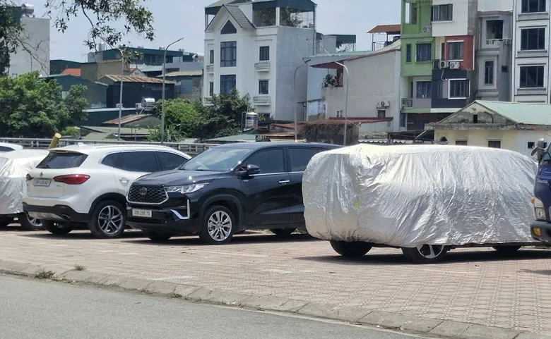 Những lưu &yacute; quan trọng khi lựa chọn bạt phủ chống n&oacute;ng cho &ocirc; t&ocirc;- Ảnh 1.