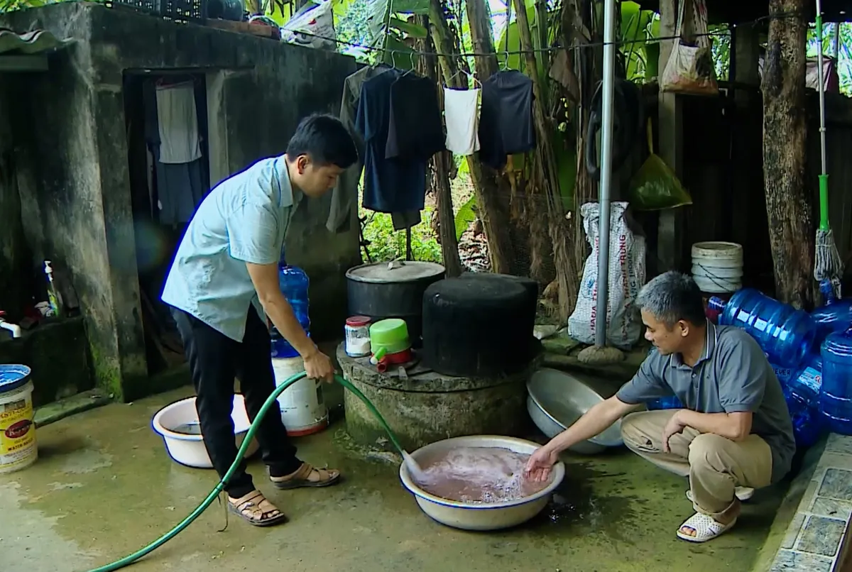 Thanh H&oacute;a: C&aacute;c mẫu nước giếng khoan đổi m&agrave;u đều &ocirc; nhiễm nghi&ecirc;m trọng, vượt ngưỡng quy chuẩn- Ảnh 3.
