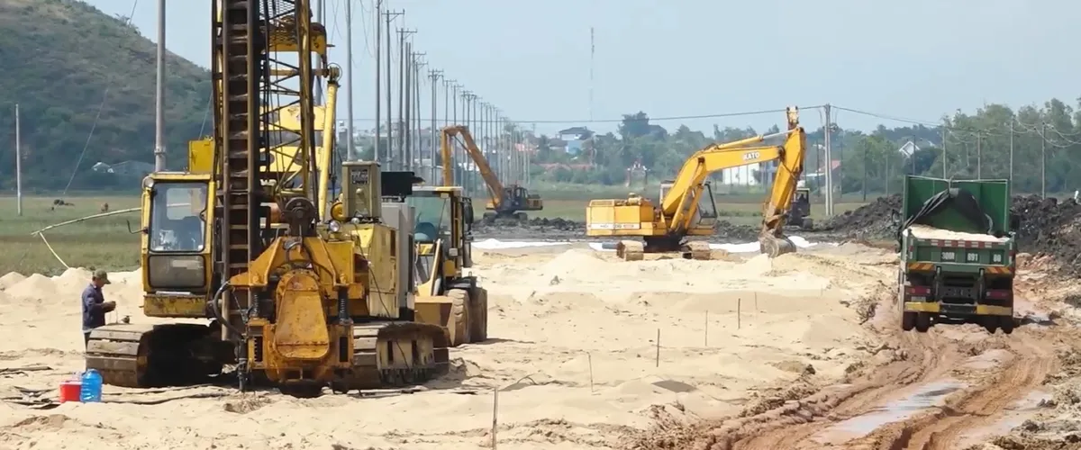 Vận động người d&acirc;n b&agrave;n giao mặt bằng, tăng tốc giải ng&acirc;n vốn đầu tư c&ocirc;ng- Ảnh 1.