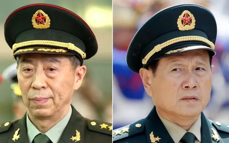 Hai cựu bộ trưởng Quốc phòng Trung Quốc Lý Thượng Phúc và Ngụy Phượng Hòa. (Ảnh: AP/Getty Images)