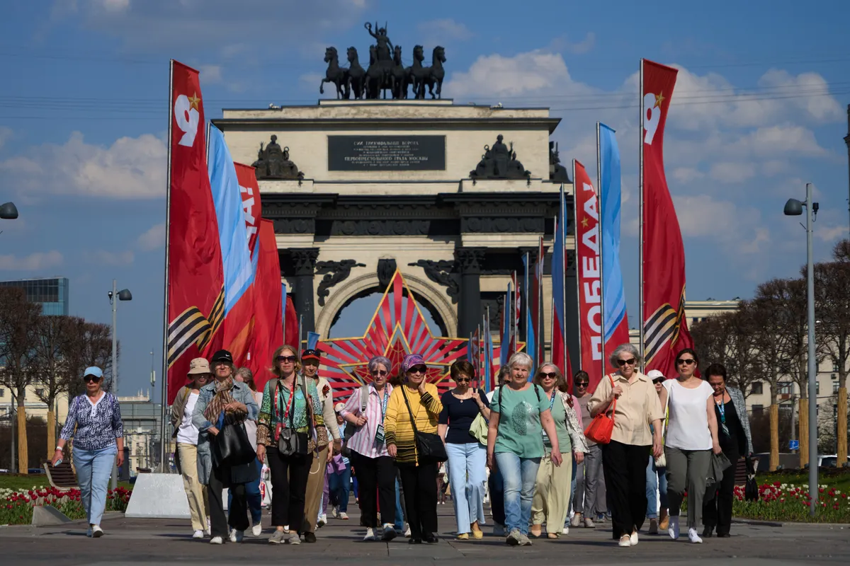 Thủ đ&ocirc; Moscow của Nga tăng cường an ninh dịp lễ kỷ niệm Ng&agrave;y Chiến thắng 9/5  - Ảnh 2.