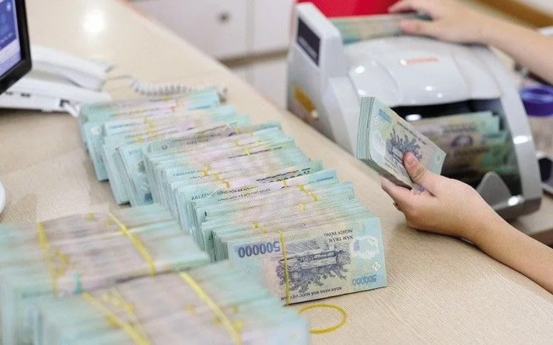 Ngân hàng đồng loạt hạ lãi suất