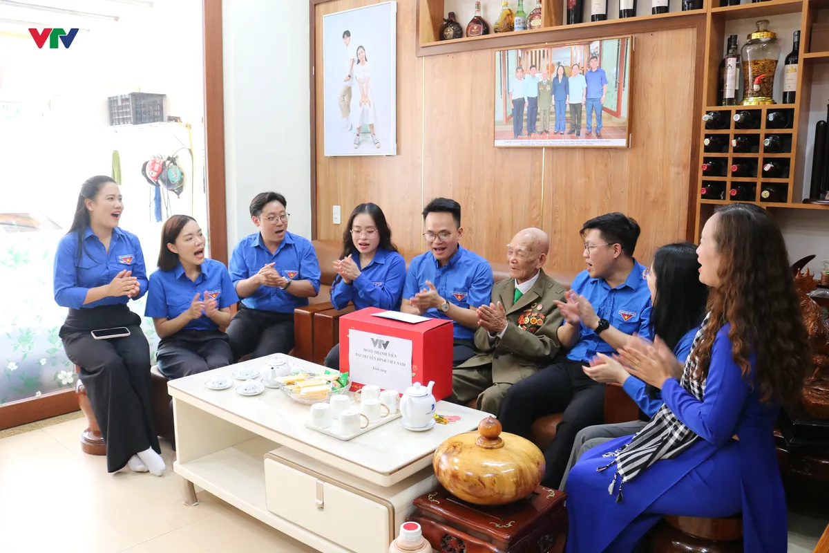 Đ&agrave;i Truyền h&igrave;nh Việt Nam tri &acirc;n c&aacute;c anh h&ugrave;ng liệt sĩ v&agrave; chiến sĩ Điện Bi&ecirc;n - Ảnh 8.