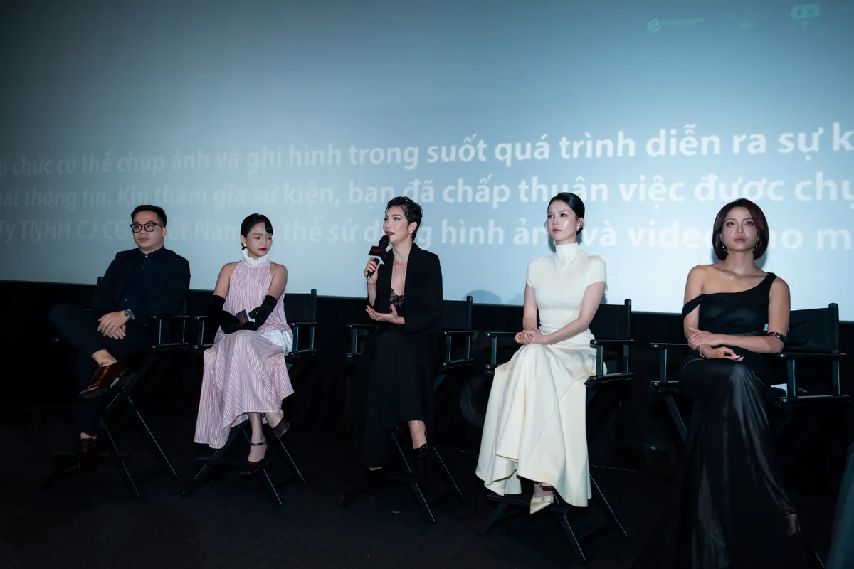 Xu&acirc;n Lan kể nỗi sợ khi quay phim kinh dị - Ảnh 4.